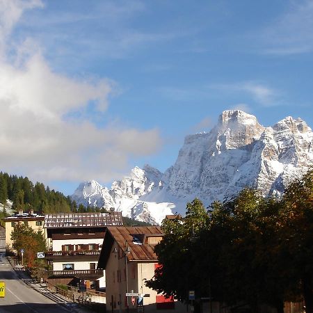 Residenza Domino Aparthotel Selva di Cadore Bagian luar foto