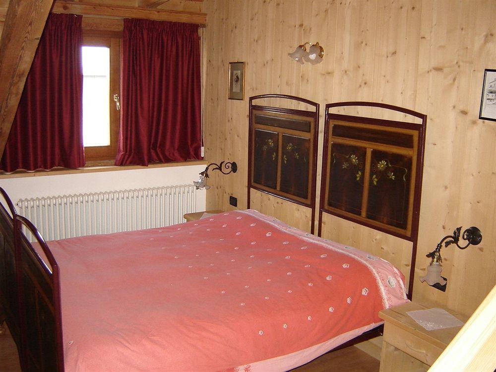 Residenza Domino Aparthotel Selva di Cadore Bagian luar foto