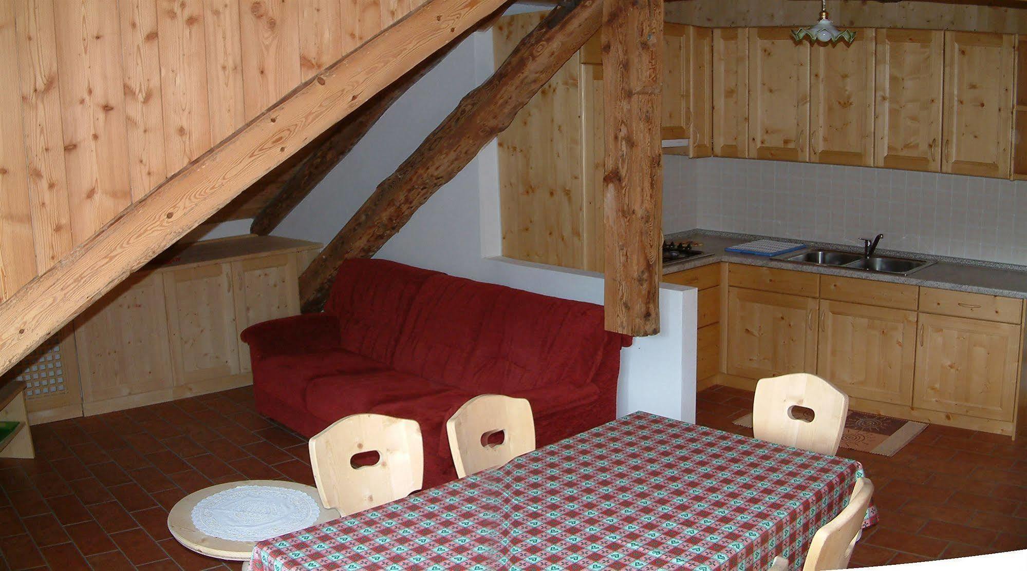 Residenza Domino Aparthotel Selva di Cadore Bagian luar foto